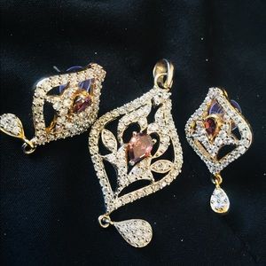 pendant set